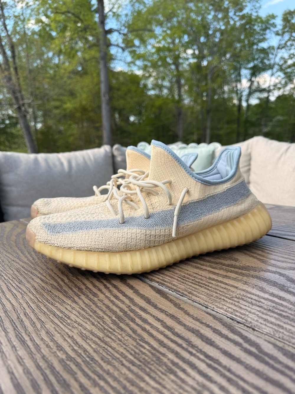 Men’s Adidas Yeezy Boost 350 V2 Linen Sneakers - Picture 2 of 7